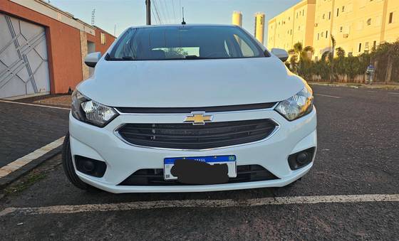 CHEVROLET ONIX 1.4 MPFI LT 8V FLEX 4P MANUAL CHEVROLET ONIX 1.4 MPFI LT 8V FLEX 4P MANUAL